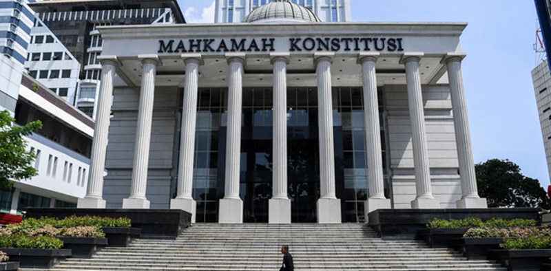 MK Dinilai Sudah Tercabik-cabik, Alami Degradasi Moral