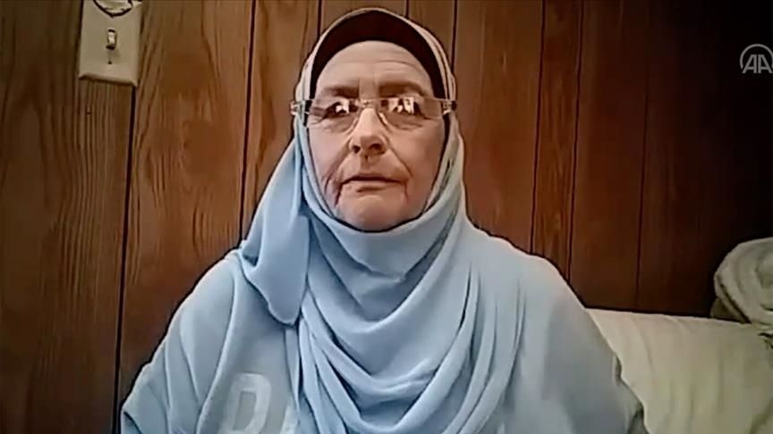 Sering Nonton Sinetron Turki, Nenek Ini Bersyahadat