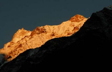 Gunung Emas Akhir Zaman yang Dikabarkan Rasulullah SAW Mulai Terlihat