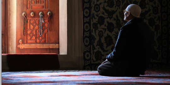 6 Manfaat Ucapan Hamdalah dalam Hidup, Raih Ketenangan dengan Satu Kata