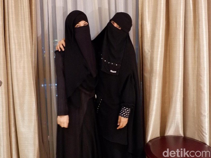 niqab squad