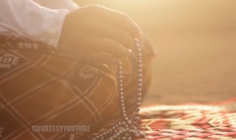 Bacaan-Bacaan Dzikir Ringan dengan Pahala Melimpah