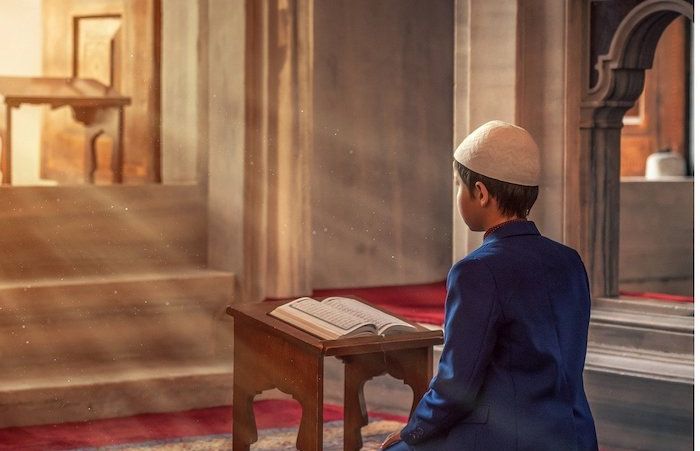 Sahabat Menangis Hebat di Penghujung Ramadhan, Kenapa? Ini Alasannya