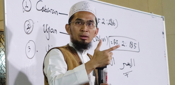 Rajin Sholat Tapi Suka Nonton Porno, Ini Kata UAH