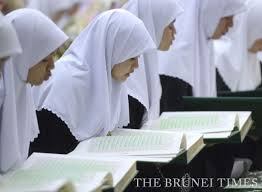 Brunei Bebas Corona (3): Semua Warganya Wajib Baca Yasin Tiap Hari