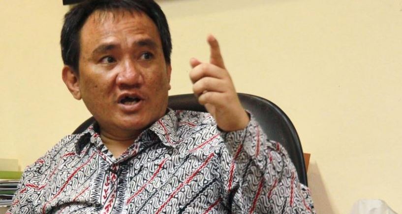 Andi Arief: Jokowi Tidak Etis Gugat Rakyat Soal Ijazah