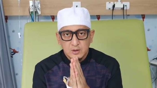 Ustaz Zacky Mirza Akan Bangun Rumah Dakwah di Palestina