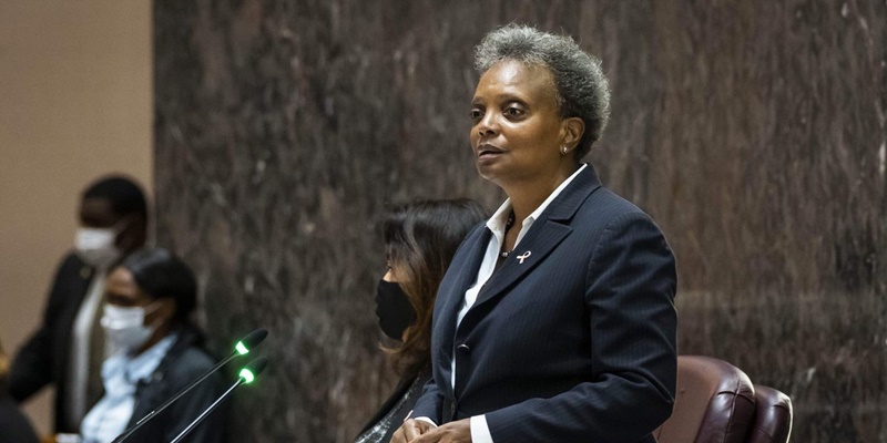Sengketa Vaksin Chicago, Pengadilan Menahan Presiden Serikat Polisi Catanzara