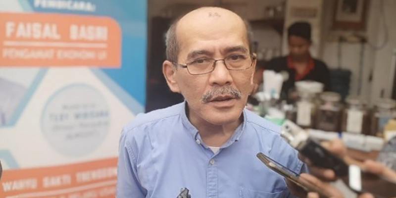 Faisal Basri: Kereta Cepat Tidak Ada di Program Pembangunan Jangka Panjang Pemerintah