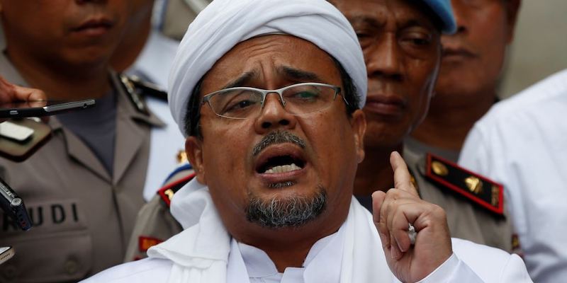 Habib Rizieq Ikut Sentil Rhoma Irama gegara Senggol Nasab Ba’alawi, Begini Katanya...
