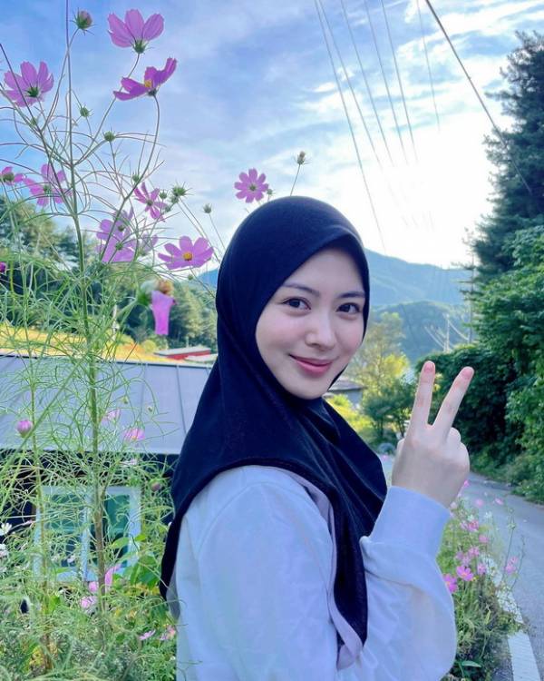 5 Artis Korea Ini Bangga Memeluk Islam, Bawa Pesan Damai lewat Medsos