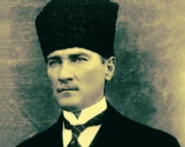 Mustofa Kemal Attaturk Tidak Sekuler