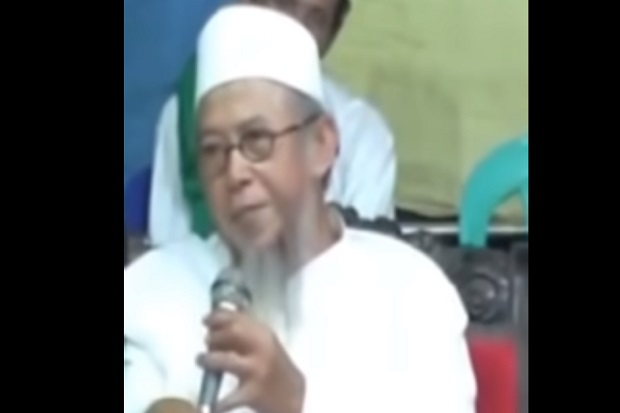 Viral! Kisah Mantan Pendeta Jadi Mualaf karena Surat Ali Imran