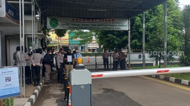 Polisi Ungkap Alasan Sidang Munarman Digelar Tertutup Di PN Jaktim