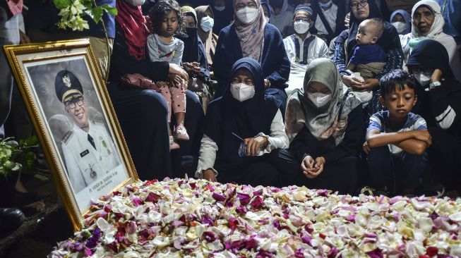 Sebut Amalan Mang Oded Sebelum Meninggal, Arie Untung: Teruskan Perjuangan Syekh Ali Jaber