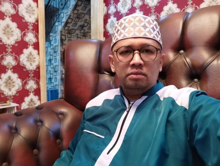 Viral Gus Iqdam Naik Mobil Mewah dan Dikawal Polisi, Tokoh NU: Norak Banget!