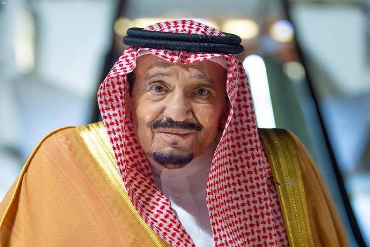 Mengapa Raja Salman Tak Muncul saat Para Penguasa Arab Kumpul di Saudi?