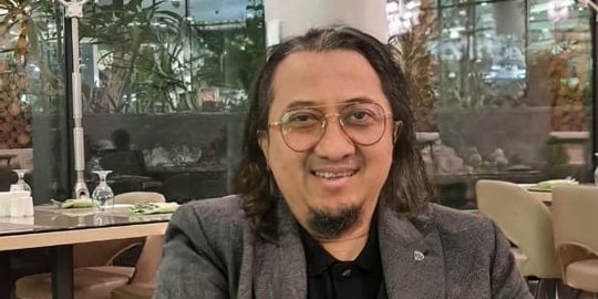 Potret Ustaz Yusuf Mansur dengan Rambut 'Gondrong', Beda Banget dan Bikin Pangling