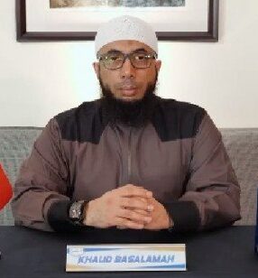 Minta Air Doa dari Orang Saleh: Bolehkah dalam Islam? Ini Penjelasan Ustadz Khalid Basalamah