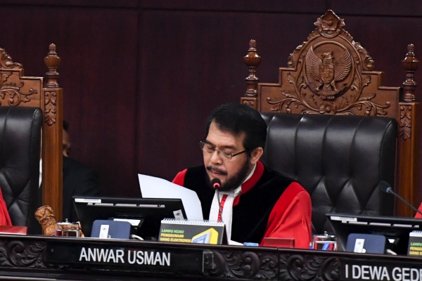 Anwar Usman Merasa Difitnah, Pelapor Bantah: Oh Jelas Tidak...