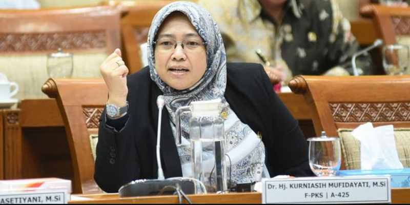 PKS Anggap Pemerintah Hanya Basa-basi Sediakan Vaksin Halal