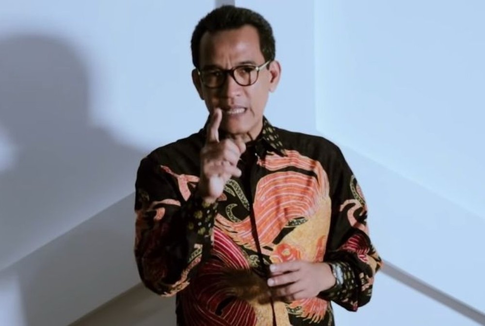 Refly Harun Singgung Lapisan Kekuasaan Hambalang, KPK Mohon Catat - GenPI.co