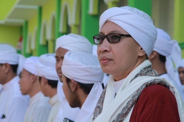 Buya Yahya Ingatkan kepada Para Isteri: Hati-hati Reuni dengan Kawan Lama, Rawan Selingkuh