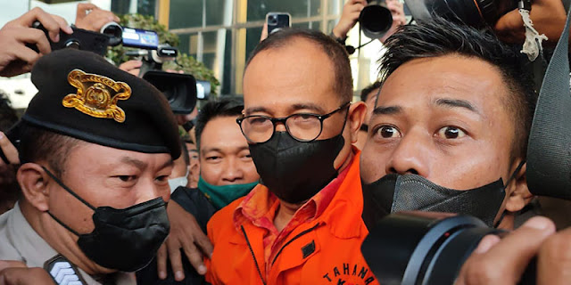 Dalam 10 Tahun Harta Kekayaan Rafael Alun Meningkat Rp 35,6 M