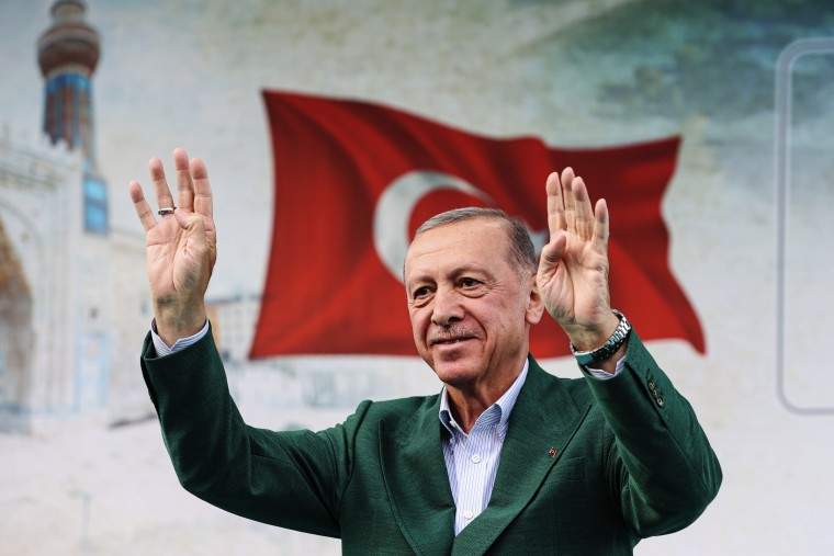 Erdogan Serukan Rusia hingga Iran untuk Respons Serangan Israel di Damaskus