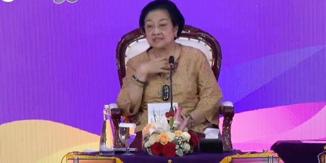 Sering Dituduh Komunis, Megawati: Gile Batin Aku.. Sini Lo Debat sama Gue