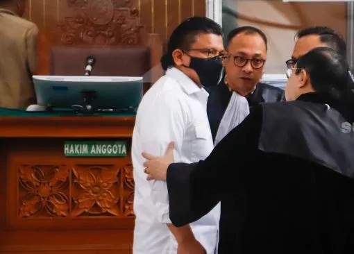 Segini Gaji dan Harta Trio Hakim yang Sunat Hukuman Sambo: Capai Miliaran Rupiah?