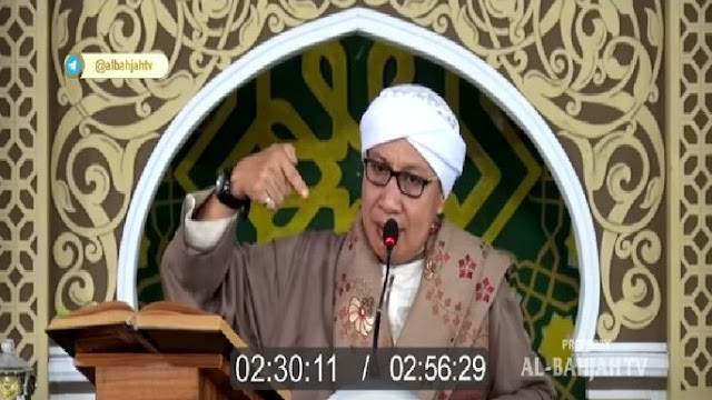 Pendapat Buya Yahya Soal Kuburan yang Dipaving dan Dicor