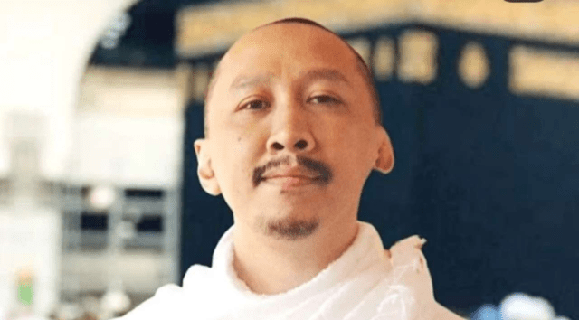 Abu Janda Ajak Buzzer Berhenti Belain Jokowi, 'Capek, Nggak Dapet Apa-apa...'