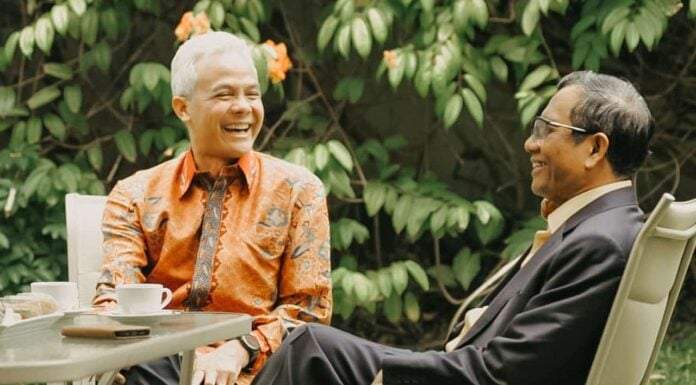 Tanggapi Ganjar-Mahfud, Jhon Sitorus: Cara Menghormati Pemerintah Bukan Harus Jadi Budak