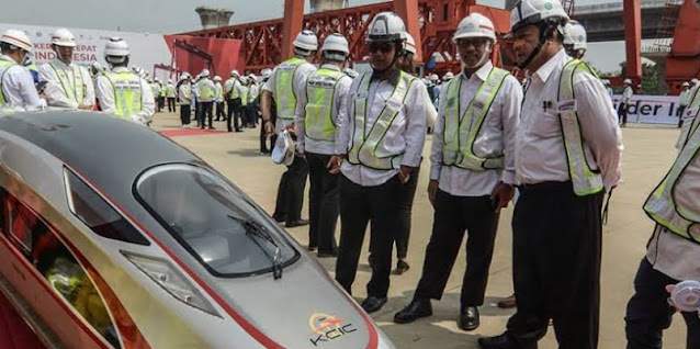 Biaya Proyek KCJB Membengkak Luar Biasa, IDEAS: Kita Masuk dalam Jebakan Utang China