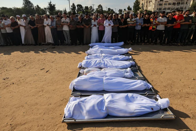 Penjajah Ancam Bombardir Rumah Sakit, Petugas Medis Gaza Tolak Evakuasi dan Terus Selamatkan Pasien