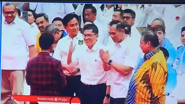 PPP Sepakati Hasto Soal Ada Kartu Truf Ketum Parpol Digiring Dukung Gibran