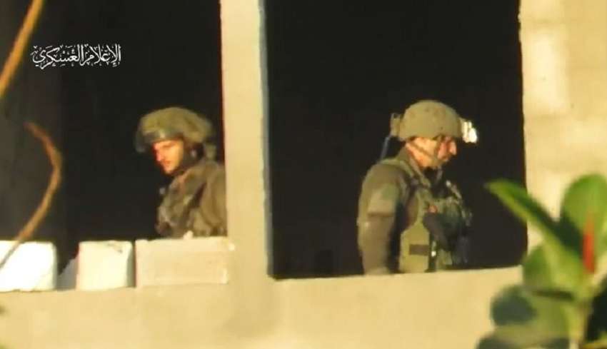 Gerilya Al-Qassam Hancurkan Tank dan Tembak Sniper Zionis dengan RPG