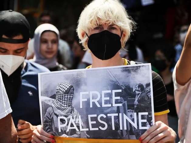 70 Persen Generasi Muda Amerika Ingin ‘Israel’ Menghentikan Agresinya di Gaza
