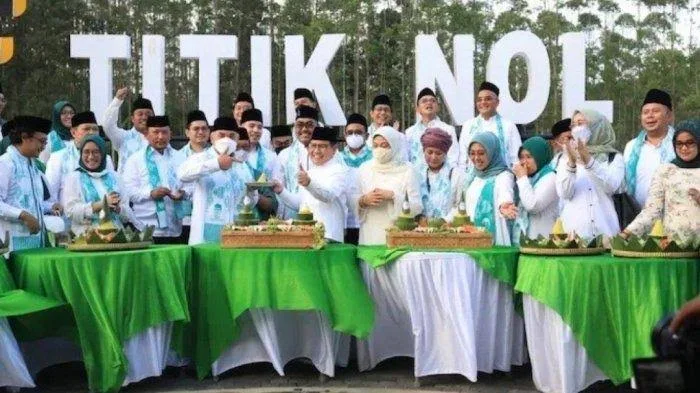 Begini Penjelasan Timnas AMIN kenapa Cak Imin Sempat Ikut Potong Tumpeng di IKN