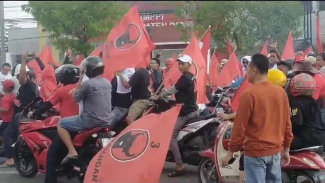 Elektabilitas PDIP Anjlok Akibat Berpisah dengan Jokowi