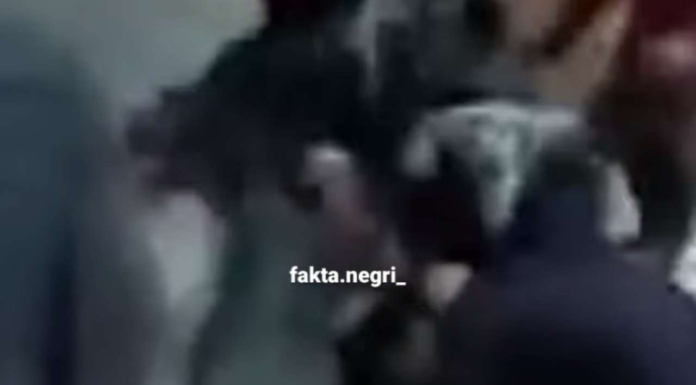 Geger Beredar Video Rebutan Jadi Imam Salat, Berujung Ribut