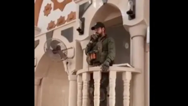 Olok-olok Islam dengan Menyanyi di Mimbar Masjid, Tentara Israel Langsung Dapat Hukuman Olok-olok Islam dengan Menyanyi di Mimbar Masjid, Tentara Israel Langsung Dapat Hukuman