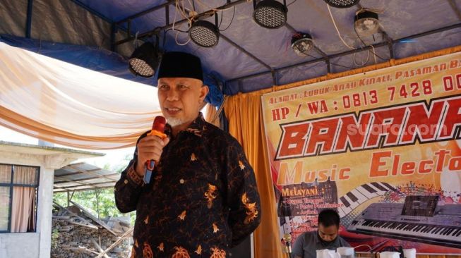 Jokowi 'Double Standard' Bilang Presiden Boleh Kampanye, Gubernur Sumbar Izin Cuti Dipersulit
