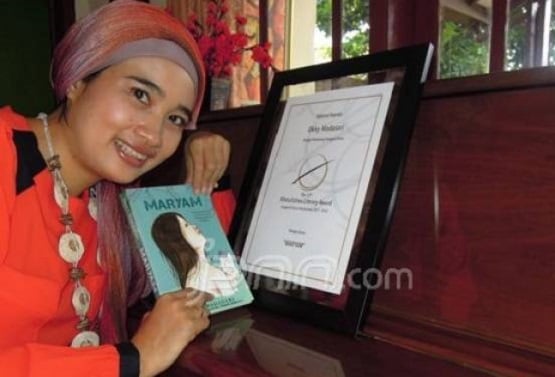 Okky Madasari: Tidak Pilih Paslon yang Lebih Dengar Suara Influencer