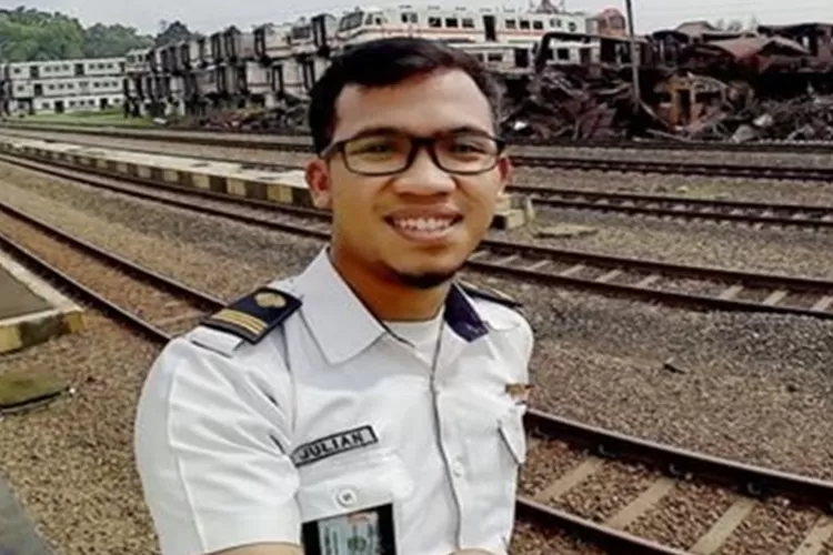 Firasat Masinis Julian Sebelum Tewas di Kecelakaan Maut KA Bandung: Hidup Jasadnya Mati Hatinya