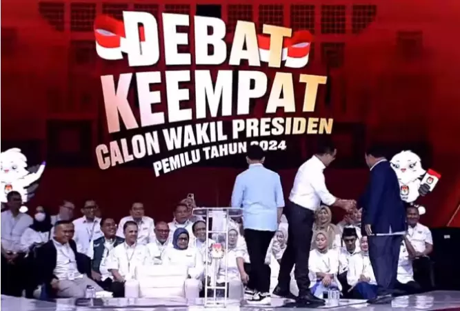 Pengamat: Cak Imin dan Mahfud di Level Kebijakan, Gibran di Level Anak Sekolah