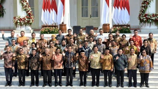 Detektif Boyamin Saiman Laporkan Dua Menteri ke KPK Terkait Pagar Laut, Siapa?