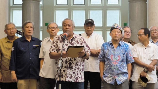 Dituduh Istana Sebagai Suara Partisan, Guru Besar Ini Tersinggung