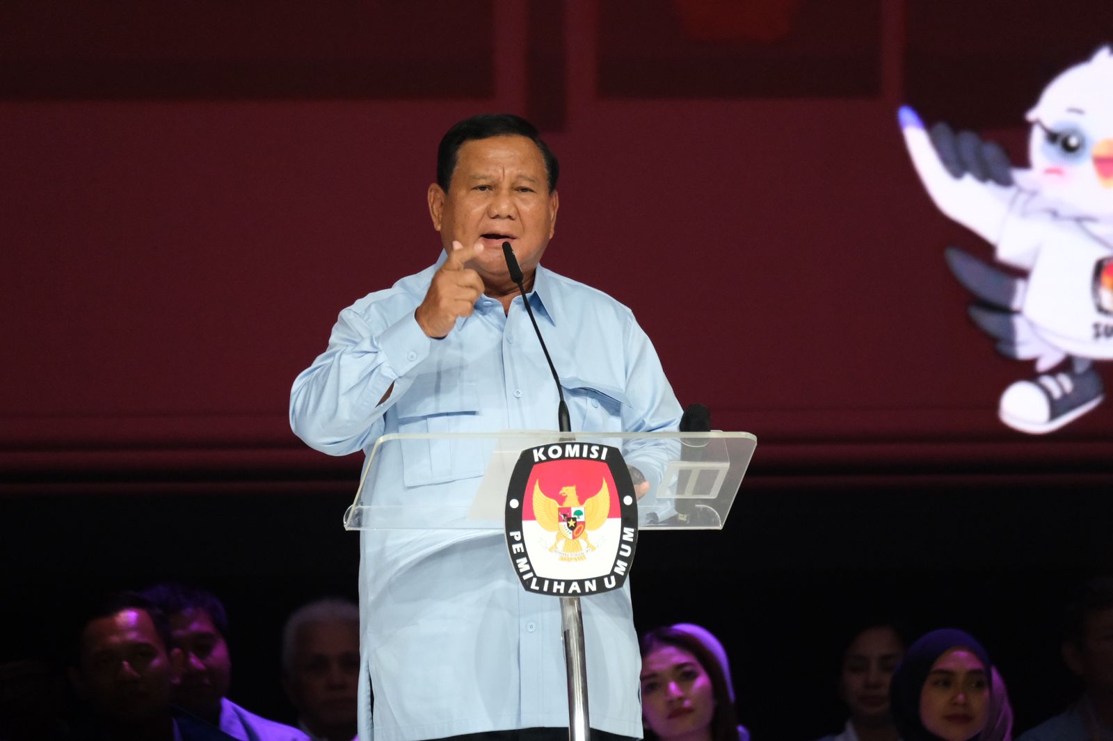 Prabowo : Makan Gratis untuk Siswa Lebih Strategis Dibanding Internet Gratis